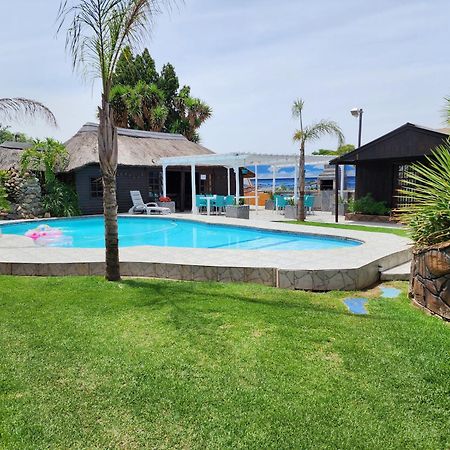 The Guesthouse Vanderbijlpark Εξωτερικό φωτογραφία