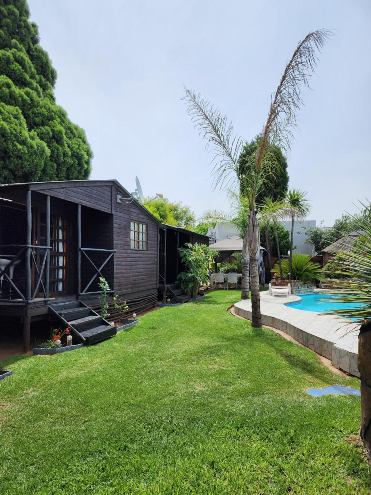 The Guesthouse Vanderbijlpark Εξωτερικό φωτογραφία